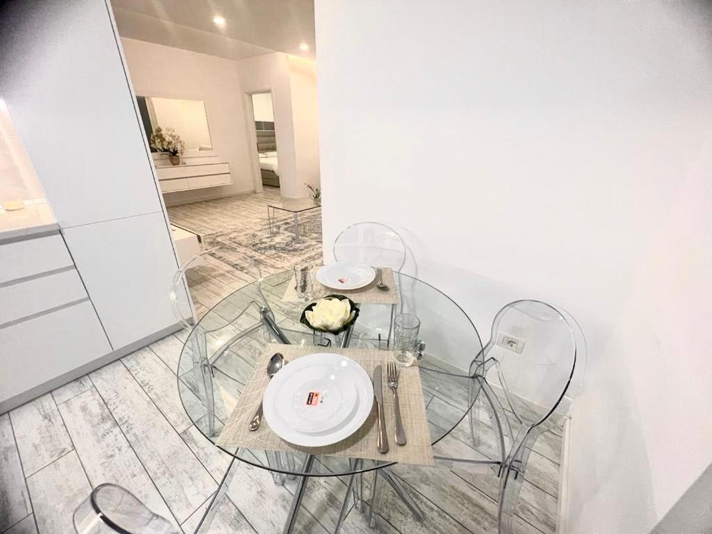 Currila Modern Luxury Stunning Views Appartamento